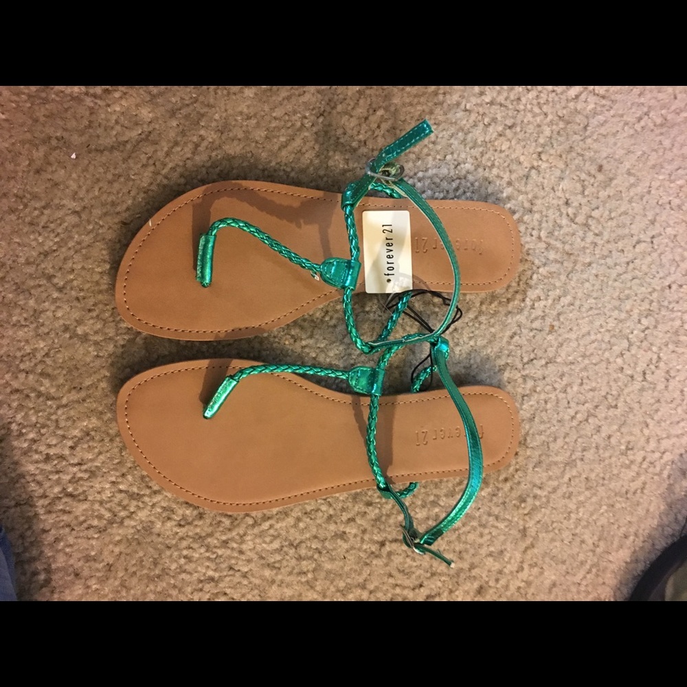 Never worn Forever 21 green metallic sandals